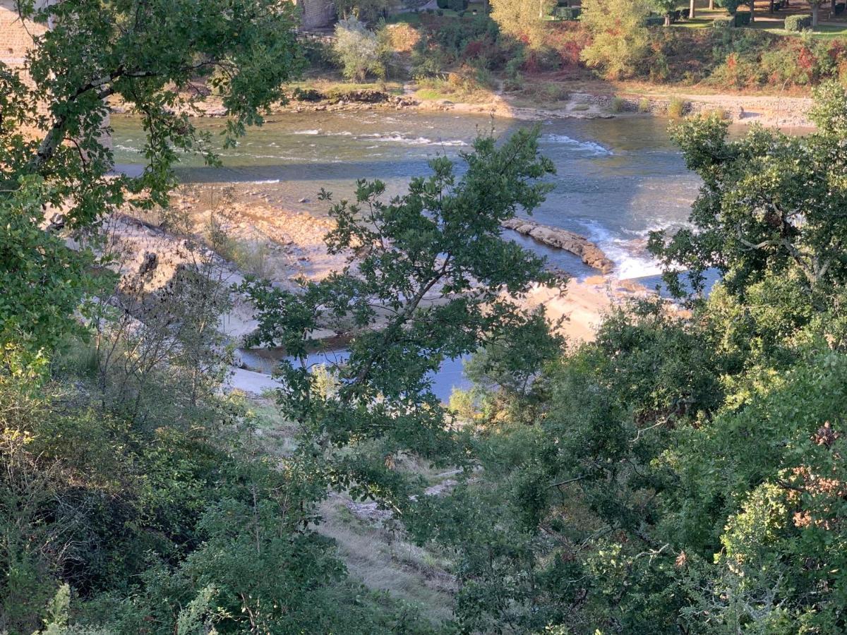 Entre Riviere Et Foret فالون بون دارْك المظهر الخارجي الصورة
